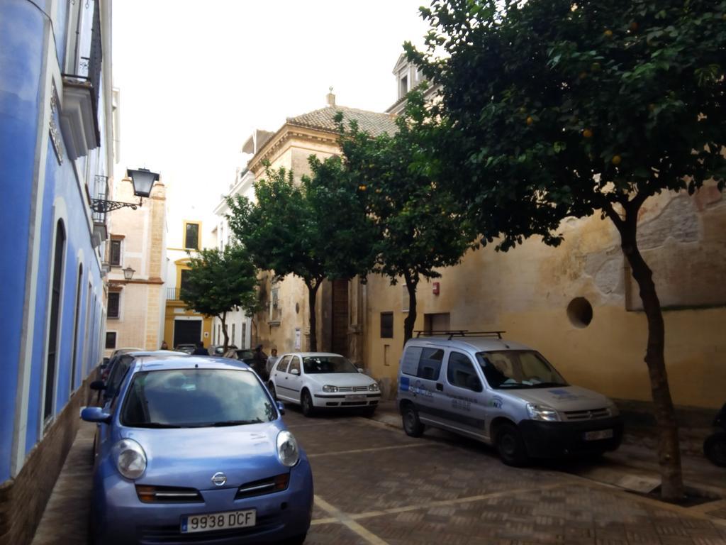 Apartamento San Clemente Севиля Екстериор снимка