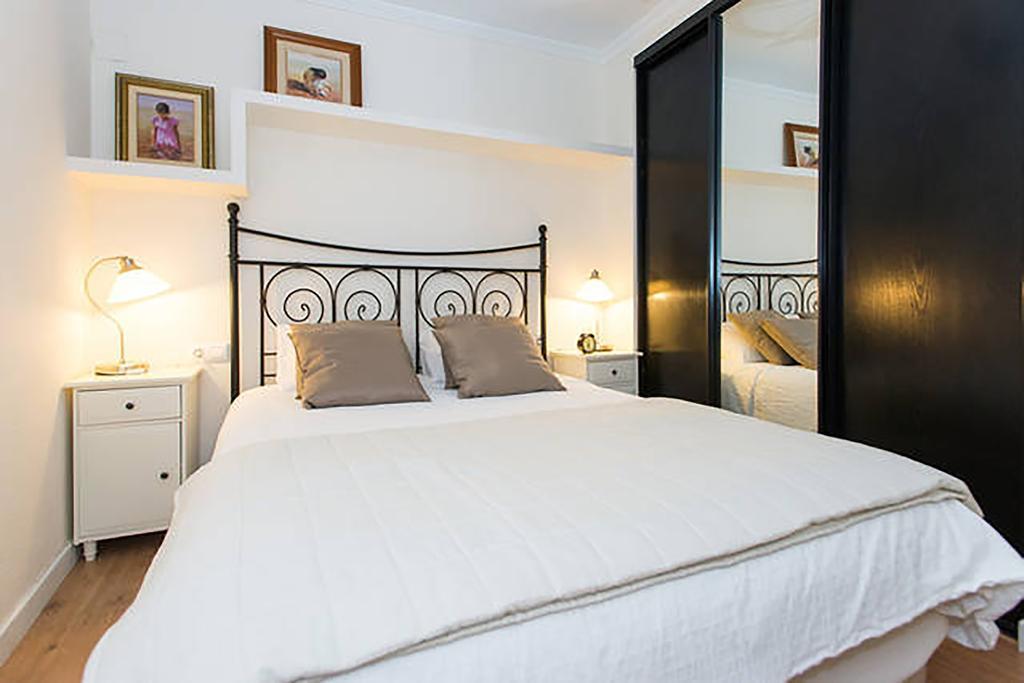 Apartamento San Clemente Севиля Екстериор снимка
